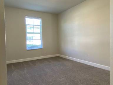 Main picture of 2564 Mead Way