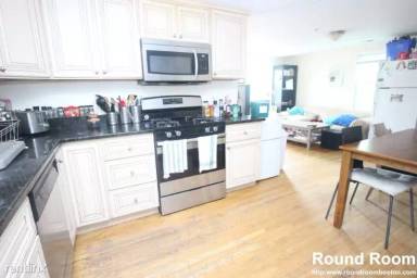 Main picture of 89 Spring St