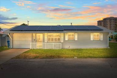 Main picture of 131 Dottie Ave