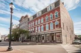 Main picture of 28 Broad St