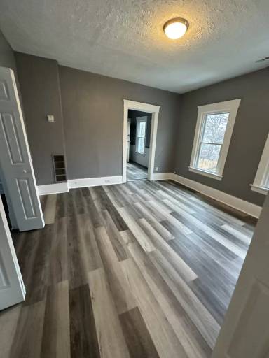 Main picture of 2177 W 83rd St
