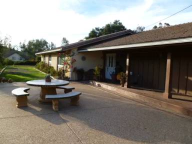 Main picture of 12160 Lilac Knolls Rd