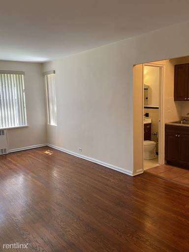 Main picture of 3521 79th St