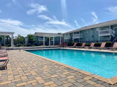 Main picture of Palm Isle Apartment Homes