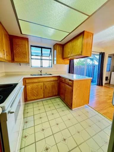 Main picture of 35 Miramonte Dr