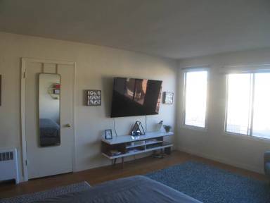 Main picture of 447 15th Ave