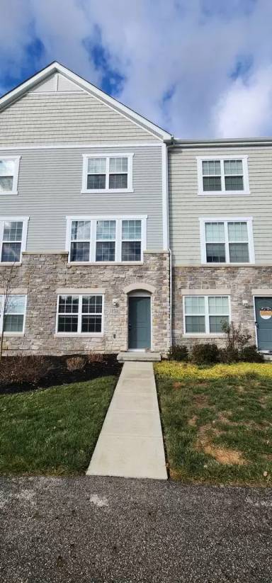 Main picture of 5744 Hayden Run Blvd