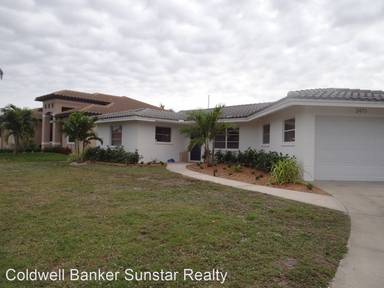 Main picture of 2473 Rosa Ln
