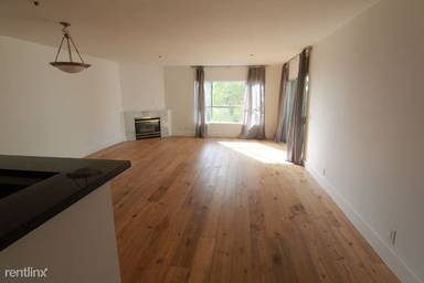 Main picture of 939 Palm Ave