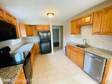Main picture of 38 Castine St