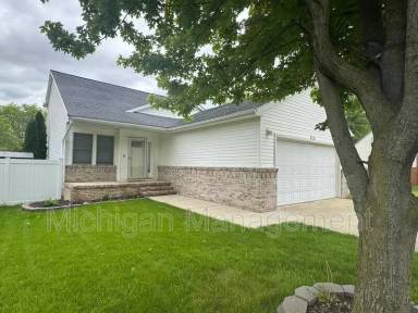 Main picture of 11099 Grover St