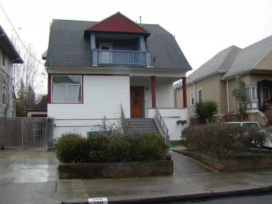 Main picture of 2110 Eagle Ave