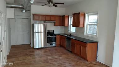 Main picture of 1148 W Belmont Ave
