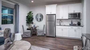 Main picture of 8020 Gander Way