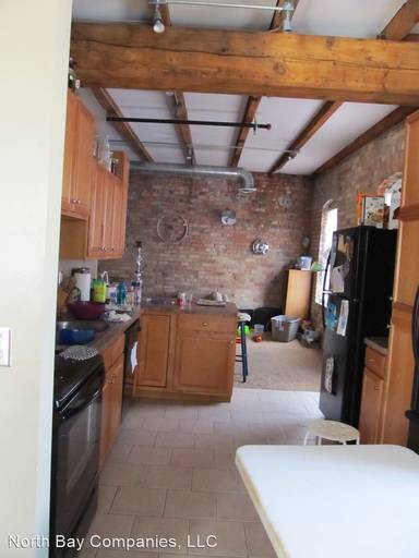 Main picture of 2115 Como Ave SE