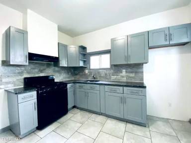 Main picture of 383 Fulton Ave