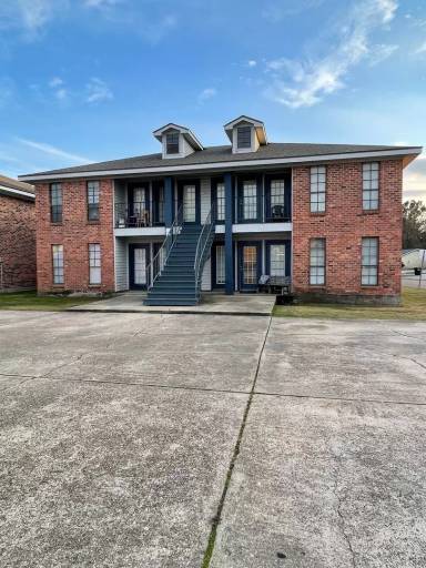 Main picture of 113 Cantal Dr