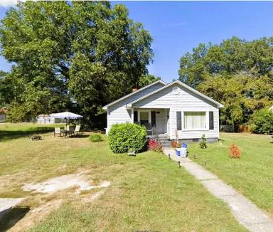 Main picture of 118 Nat Barber Ave