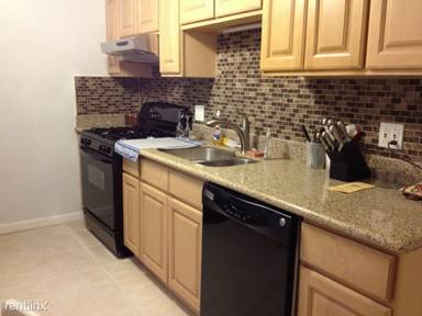 Main picture of 268 Robinson St