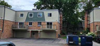 Main picture of 7411 W Franklin Ave