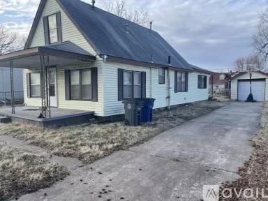 Main picture of 3027 W Cameron St