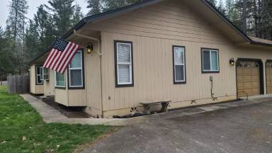 Main picture of 270 Stonebrook Way