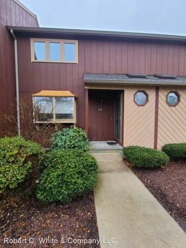 Main picture of 260 Skyview Dr
