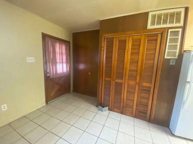 Main picture of 603 W Ralston Dr