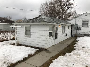 Main picture of 1227 Avenue D