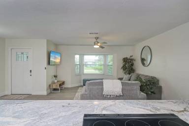 Main picture of 25 Caddy Rd