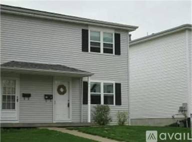 Main picture of 420 Clarke Dr