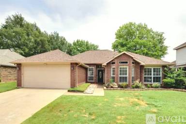 Main picture of 5204 Valleydale Dr