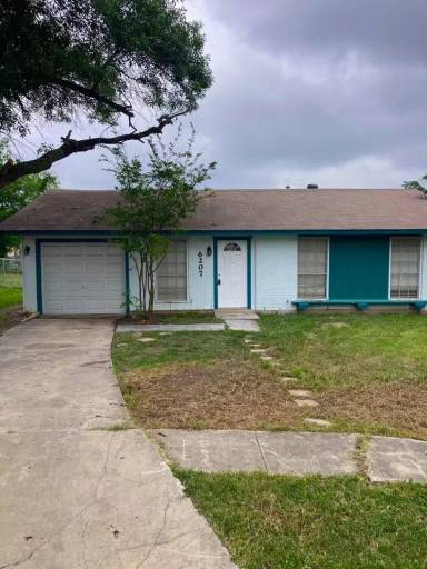 Main picture of 6207 Pike Valley Dr