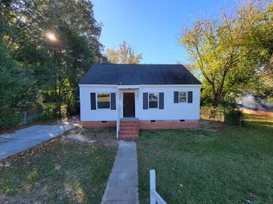 Main picture of 167 Kensington Cir