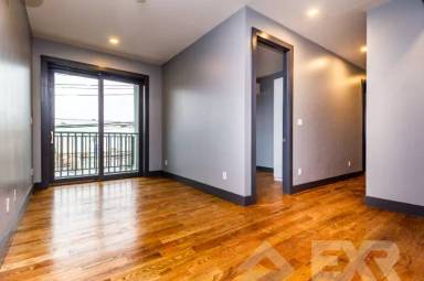Main picture of 325 Linden Blvd