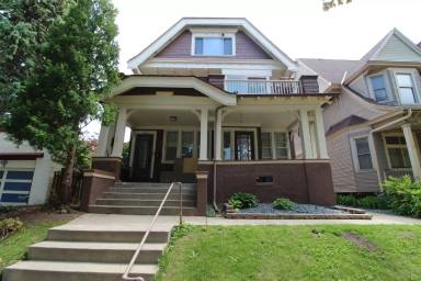 Main picture of 2700 N Murray Ave