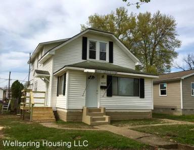 Main picture of 2820 4th Ave