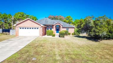 Main picture of 7566 Manatee St