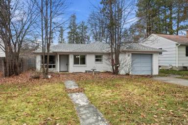 Main picture of 1307 E Thurston Ave
