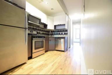 Main picture of 39 Granite St