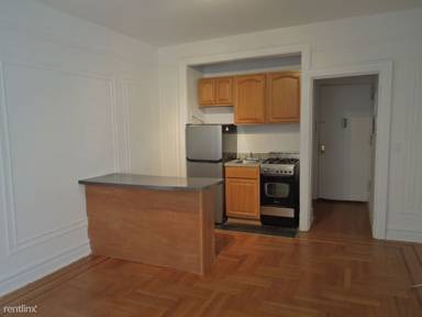 Main picture of 159 Eastern Pkwy