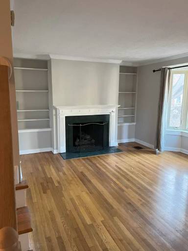 Main picture of 1742 E Broad St