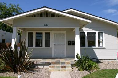 Main picture of 4384 Bancroft St