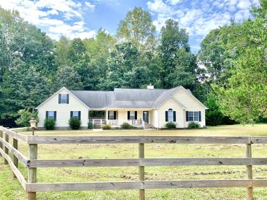 Main picture of 1186 Fossett Rd
