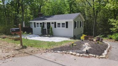 Main picture of 158 Appletree Rd