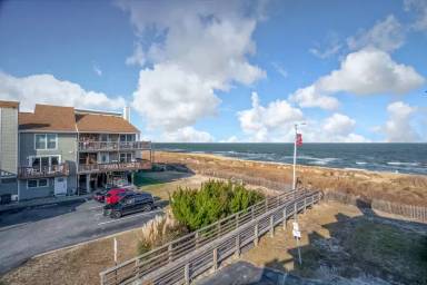 Main picture of 1100 E Ocean View Ave