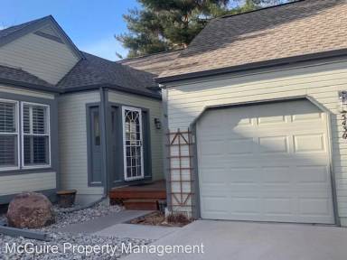 Main picture of 5430 E Weaver Ave