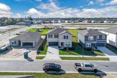 Main picture of 1415 Sterling Pointe Dr