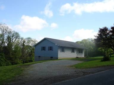 Main picture of 19 Roberts Rd