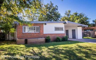 Main picture of 4405 44th St
